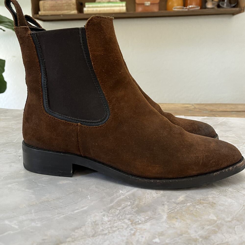 Thursday Boot Co. Cavalier Chelsea Ankle Boot Womens 8.5 Chestnut Brown Suede - Picture 3 of 14